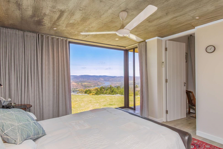 5 Bedroom Property for Sale in Simola Western Cape